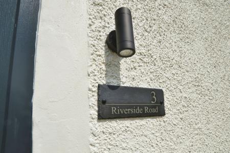 4 bedroom Detached house to let in Riverside Road, South Queensferry, EH30