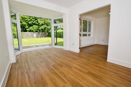 4 bedroom Detached house to let in Riverside Road, South Queensferry, EH30