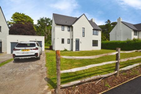 4 bedroom Detached house to let in Riverside Road, South Queensferry, EH30