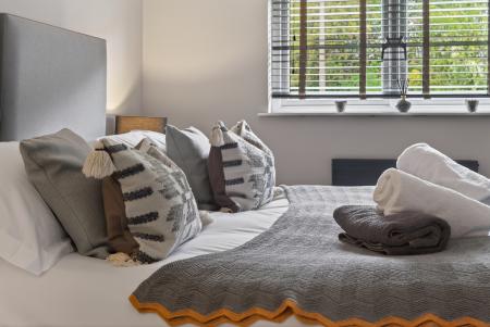 3 bedroom Bungalow for sale in 38 Duddingston Row, Edinburgh, EH15 3ND