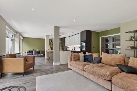 3 bedroom Bungalow for sale in 38 Duddingston Row, Edinburgh, EH15 3ND