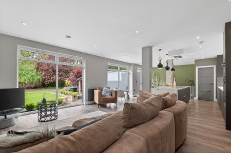 3 bedroom Bungalow for sale in 38 Duddingston Row, Edinburgh, EH15 3ND