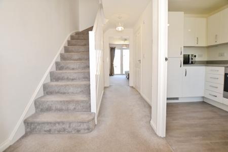 2 bedroom Terraced House to let in Clark Avenue, Edinburgh, EH21