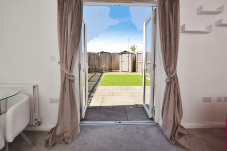 2 bedroom Terraced House to let in Clark Avenue, Edinburgh, EH21