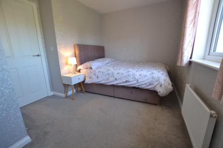 2 bedroom Terraced House to let in Clark Avenue, Edinburgh, EH21