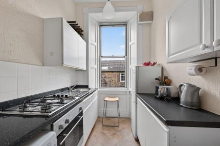 1 bedroom Flat for sale in 12, 1F4, Dean Park Street, Edinburgh, EH4 1JW