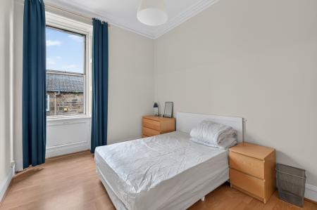 1 bedroom Flat for sale in 12, 1F4, Dean Park Street, Edinburgh, EH4 1JW