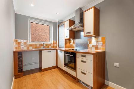 2 bedroom Flat for sale in Ferry Gait Crescent, Silverknowes, Edinburgh, EH4