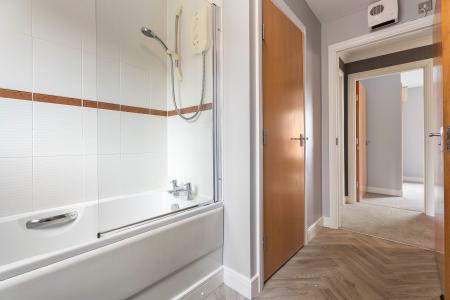 2 bedroom Flat for sale in Ferry Gait Crescent, Silverknowes, Edinburgh, EH4