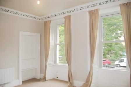 2 bedroom Flat to let in Gladstone Terrace, Edinburgh, EH9
