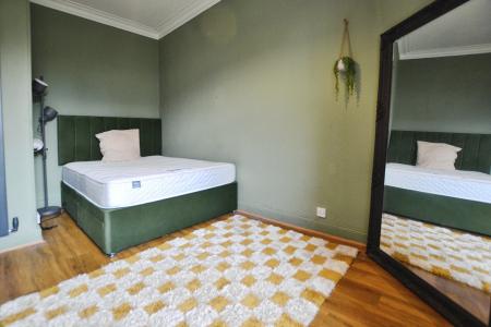 1 bedroom Flat to let in Easter Road, Edinburgh, EH6