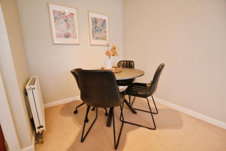 1 bedroom Flat to let in Laichpark Road, Edinburgh, EH14