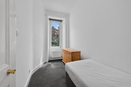 2 bedroom Ground floor flat for sale in 22 Henderson Gardens, Edinburgh, EH6 6BX