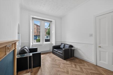 2 bedroom Ground floor flat for sale in 22 Henderson Gardens, Edinburgh, EH6 6BX