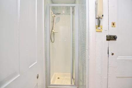 1 bedroom Flat to let in Buchanan Street, Edinburgh, EH6