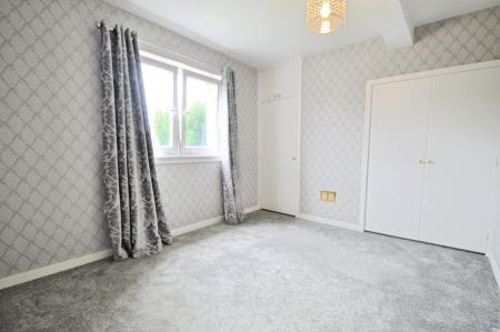 2 bedroom Semi-detached house to let in Findlay Gardens, Edinburgh, EH7