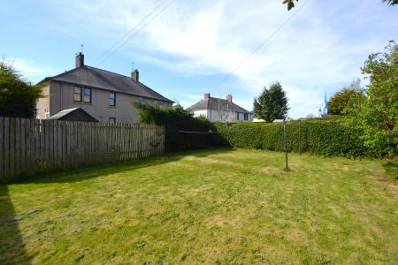 2 bedroom Flat to let in McKinlay Terrace, Loanhead, EH20