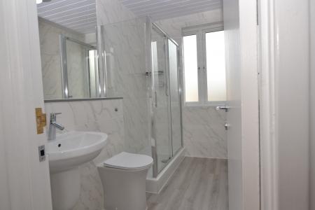3 bedroom Flat to let in Bedford Court, Edinburgh, EH4