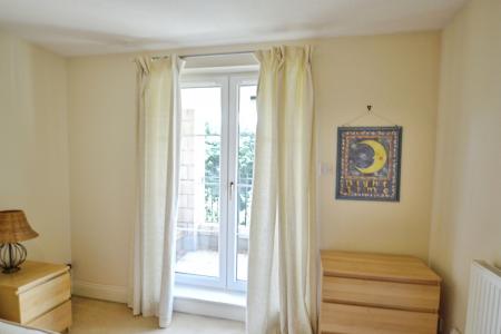 3 bedroom Flat to let in Powderhall Brae, Canonmills, Edinburgh, EH7