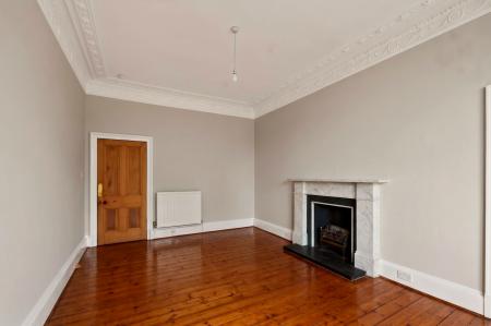 5 bedroom Flat to let in East Trinity Road, Trinity, Edinburgh, EH5