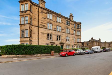 5 bedroom Flat to let in East Trinity Road, Trinity, Edinburgh, EH5