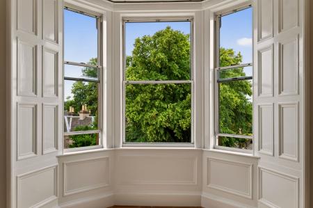5 bedroom Flat to let in East Trinity Road, Trinity, Edinburgh, EH5