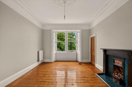 5 bedroom Flat to let in East Trinity Road, Trinity, Edinburgh, EH5