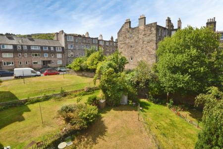1 bedroom Flat to let in Parsons Green Terrace, Meadowbank, Edinburgh, EH8