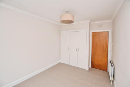 2 bedroom Flat to let in St Clair Street, Kirkcaldy, KY1