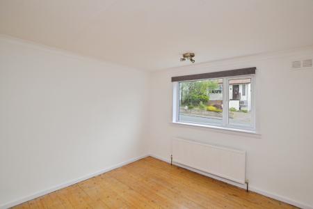 2 bedroom Flat to let in Caiystane Gardens, Edinburgh, EH10