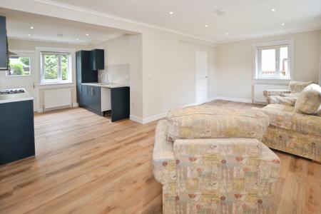 3 bedroom Semi-detached house to let in Saughton Mains Avenue, Edinburgh, EH11
