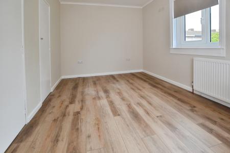 3 bedroom Semi-detached house to let in Saughton Mains Avenue, Edinburgh, EH11