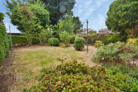 3 bedroom Semi-detached house to let in Saughton Mains Avenue, Edinburgh, EH11