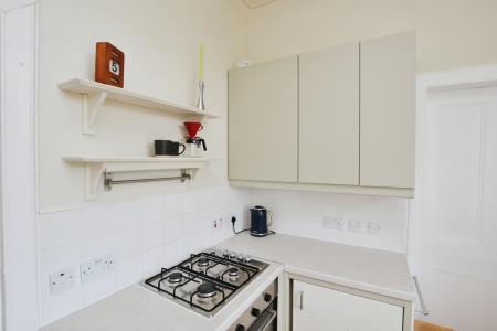 1 bedroom Flat to let in Albert Street, Leith, Edinburgh, EH7