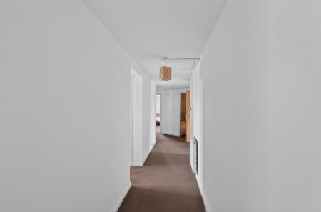 3 bedroom Flat for sale in 33, Flat 35, Brunswick Road, Edinburgh EH7 5GU
