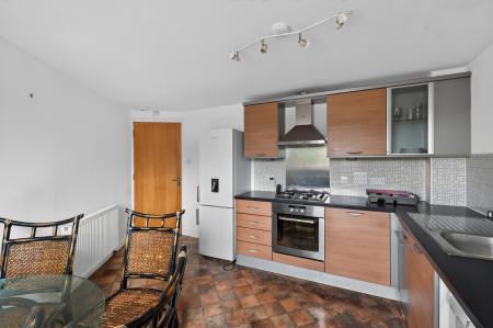 3 bedroom Flat for sale in 33, Flat 35, Brunswick Road, Edinburgh EH7 5GU