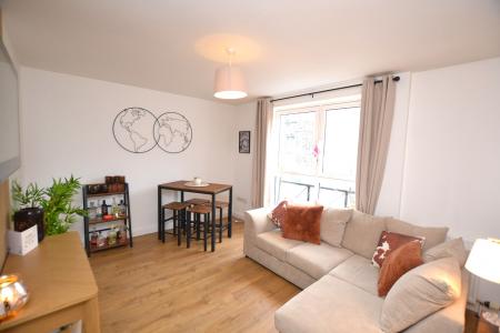 1 bedroom Flat to let in Cadiz Street, Leith, Edinburgh, EH6
