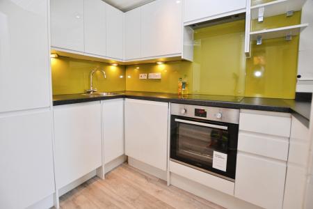 1 bedroom Flat to let in St Leonard's Street, Edinburgh, EH8