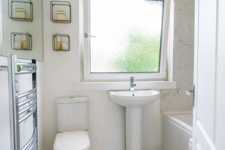 2 bedroom Terraced House to let in Turnhouse Road, Edinburgh, EH12