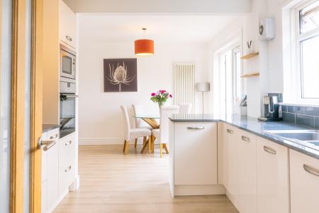 2 bedroom Terraced House to let in Turnhouse Road, Edinburgh, EH12