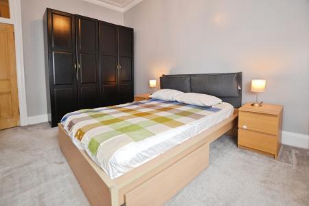 2 bedroom Flat to let in Morningside Road, Edinburgh, EH10