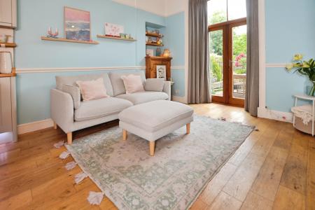 1 bedroom Flat to let in Dean Park Street, Edinburgh, EH4