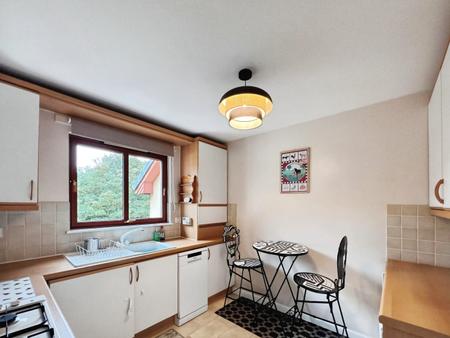2 bedroom Flat to let in South Groathill Avenue, Edinburgh, EH4