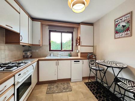 2 bedroom Flat to let in South Groathill Avenue, Edinburgh, EH4