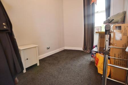 2 bedroom Flat to let in Slateford Road, Edinburgh, EH11