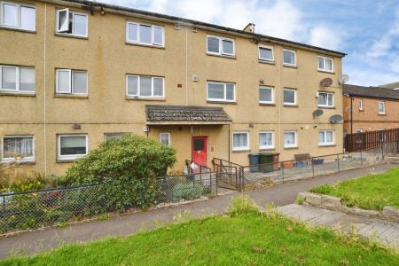 3 bedroom Flat to let in Pennywell Medway, Edinburgh, EH4