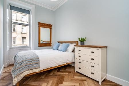 2 bedroom Flat to let in Comely Bank Road, Comely Bank, Edinburgh, EH4