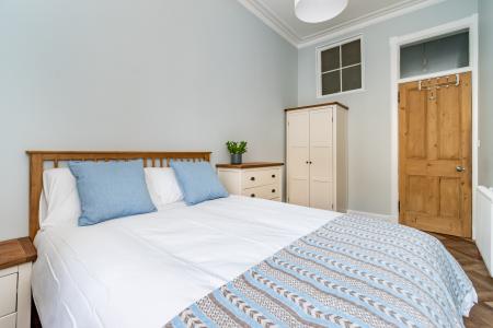 2 bedroom Flat to let in Comely Bank Road, Comely Bank, Edinburgh, EH4