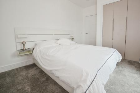 2 bedroom Flat to let in Ocean Drive, Edinburgh, EH6