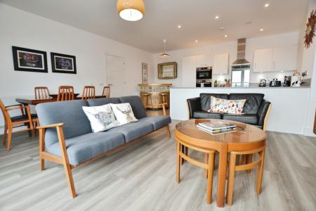 2 bedroom Flat to let in Ocean Drive, Edinburgh, EH6